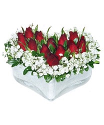 Ankara Eryaman de farklı bir çiçek firması ürünü  Özel anların kalpli çiçeği Ankara çiçek gönder firması şahane ürünümüz