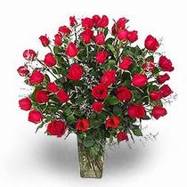 Ankara Eryaman çiçekçi den 14 şubat sevgililer günü firmamızdan sevilenlerin çiçeği güller Ankara çiçek gönder firması şahane ürünümüz