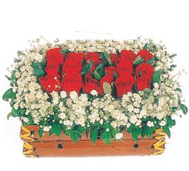 Ankara Eryaman Şentepe Çiçekçi firma ürünümüz sıralı onbir adet kırmızı gül Ankara çiçek gönder firması şahane ürünümüz