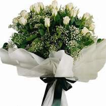 Ankara Eryaman çiçekçilik görsel çiçek modeli firmamızdan 11 adet beyaz gül buketi