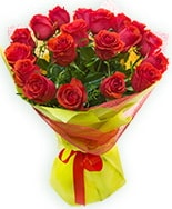 Ankara Eryaman çiçekçi den 19 Adet kırmızı gül buketi Ankara çiçek siparişi vermek